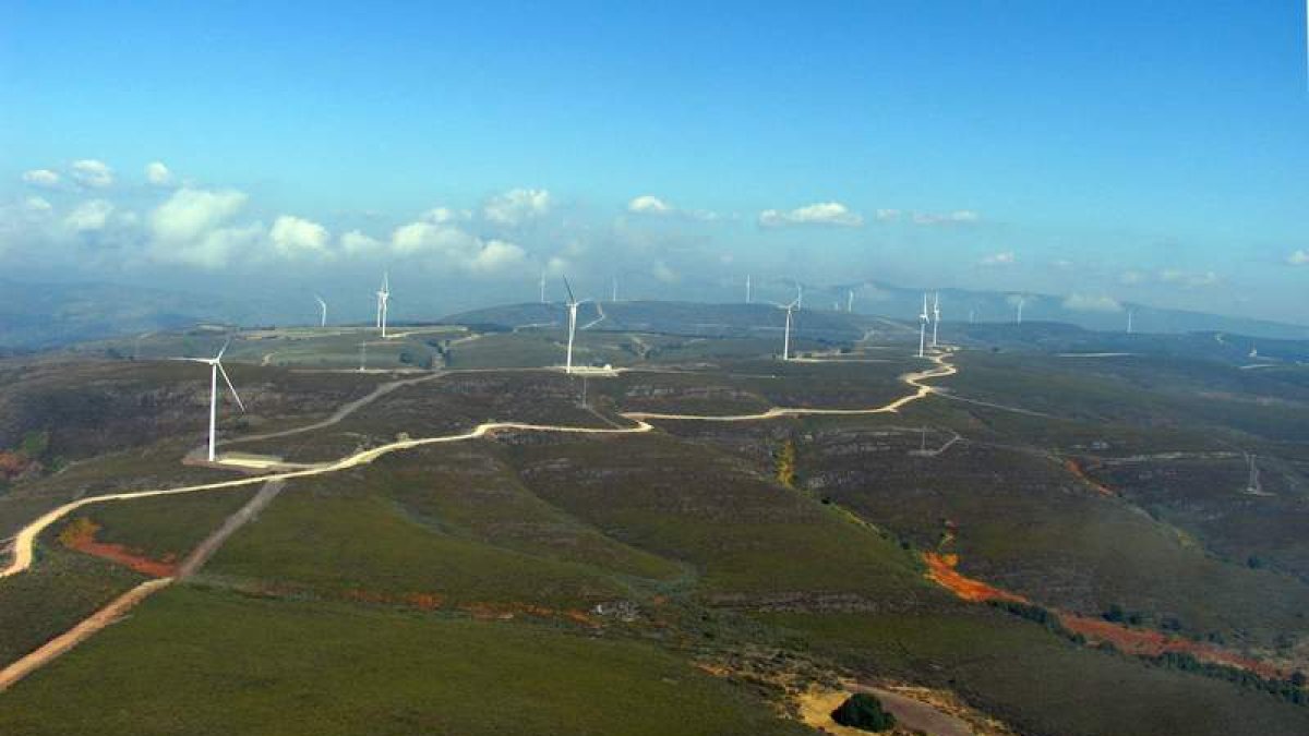 El descenso de la producción renovable provoca un aumento del recibo de la luz.