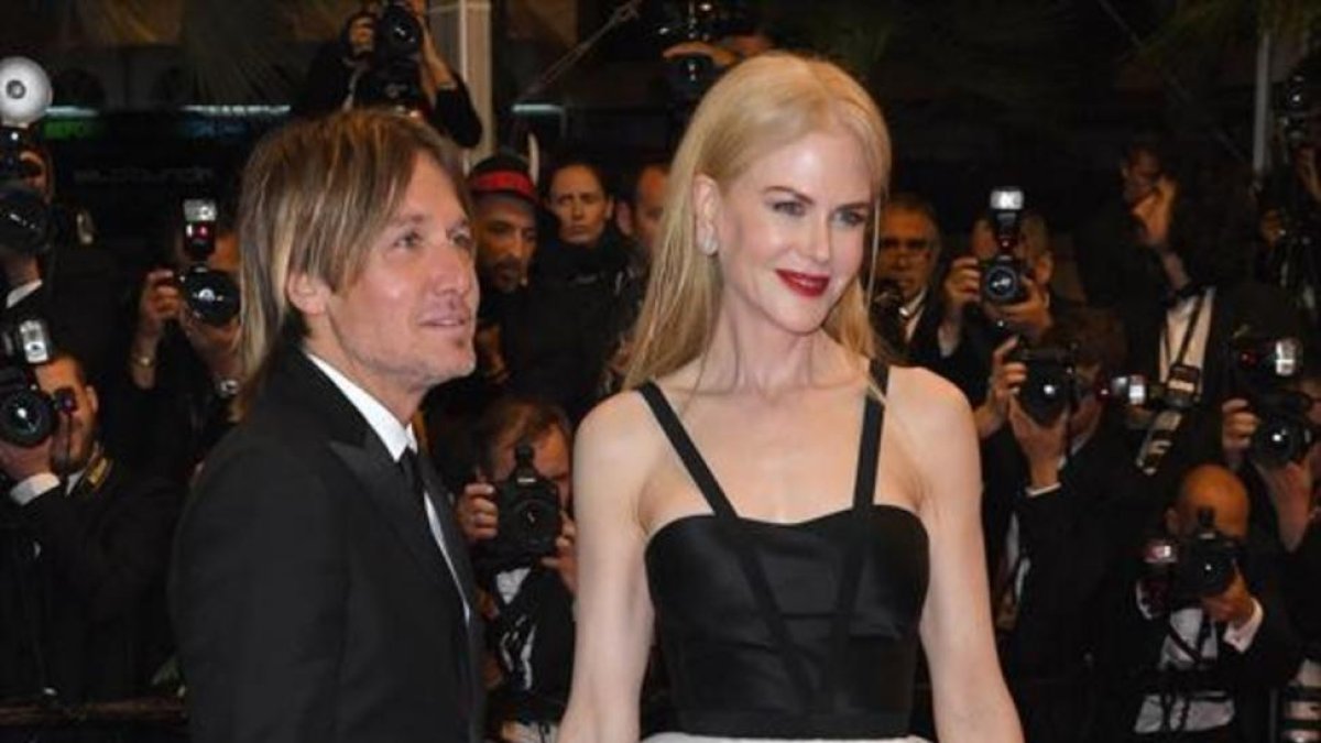 Nicole Kidman posa con Keith Urban en el Festival de Cannes, en mayo del 2017.