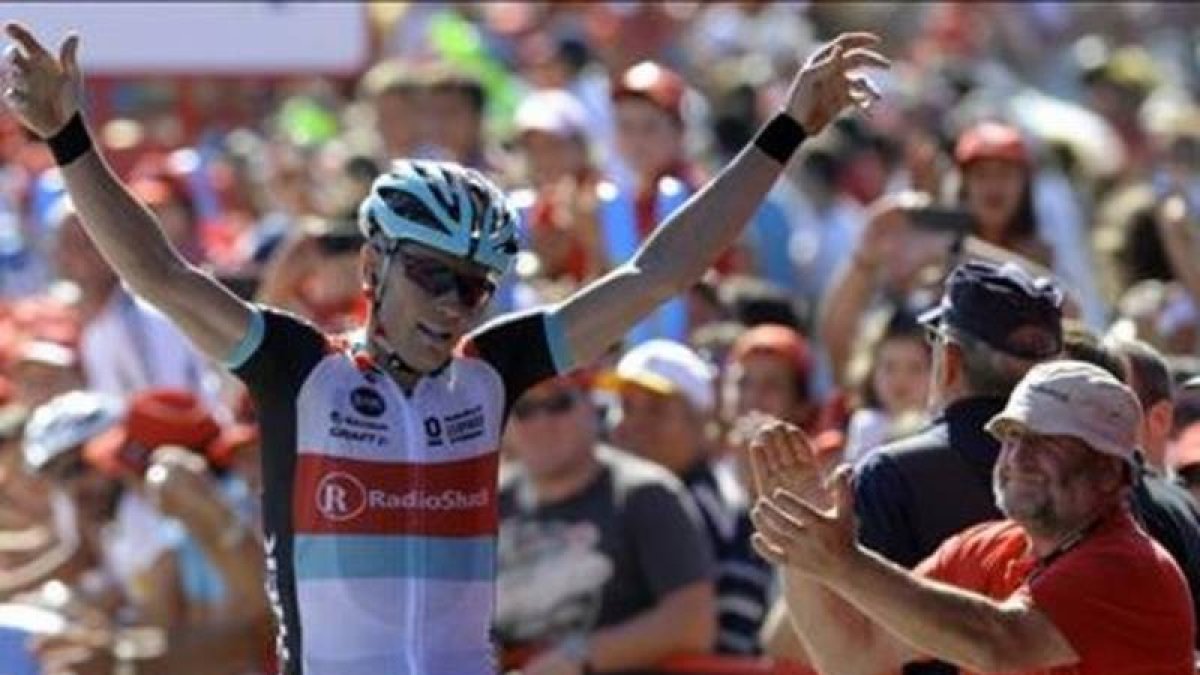 Chris Horner celebra la victoria en la tercera etapa de la Vuelta.