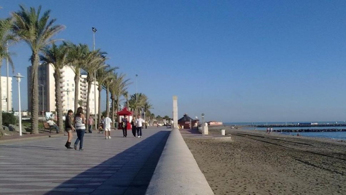 Paseo marítimo de Almería.