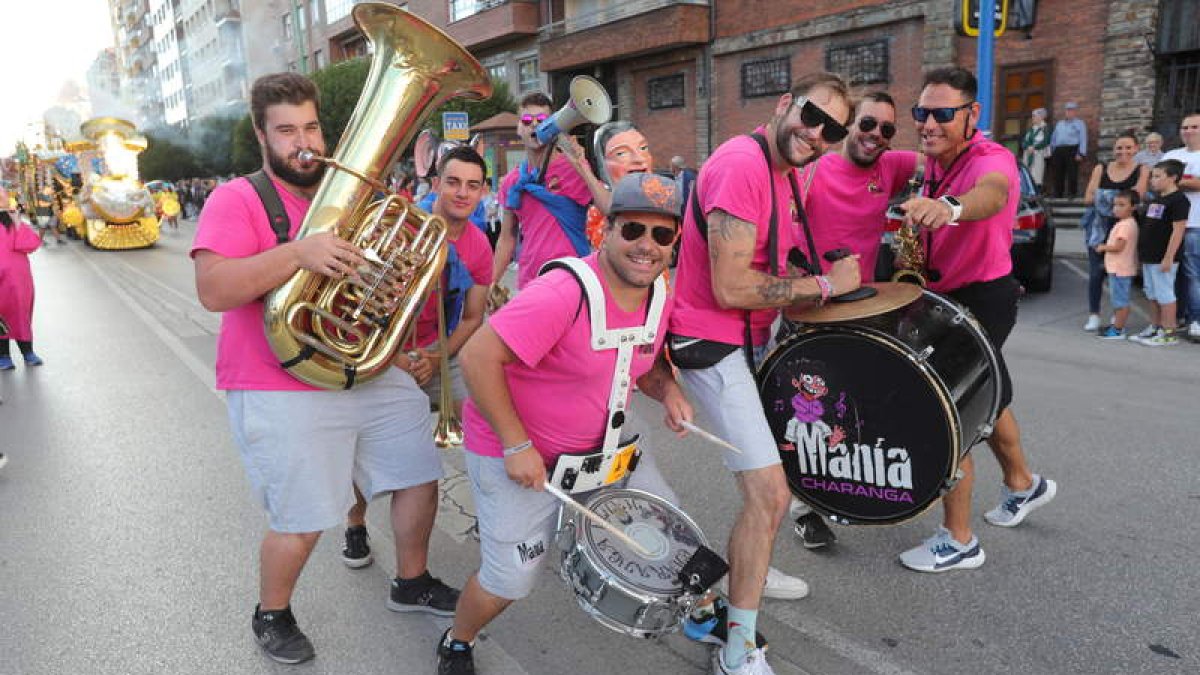 La normalidad volvió a llenar las calles de la ciudad. L. DE LA MATA