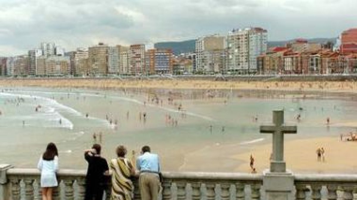 Muchos leoneses escogieron Asturias para celebrar la fiesta de Villalar