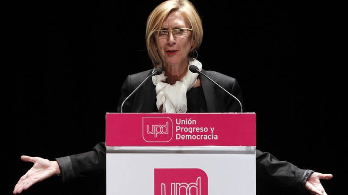 La diputada y portavoz de UPyD en el Congreso, Rosa Díez, durante un acto