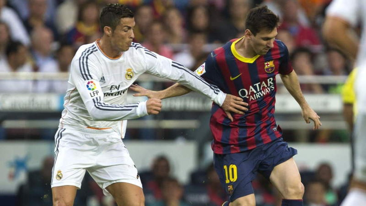 Cristiano y Messi compartirán en el ‘Clásico’ el rol de punta referentes de Madrid y Barça.