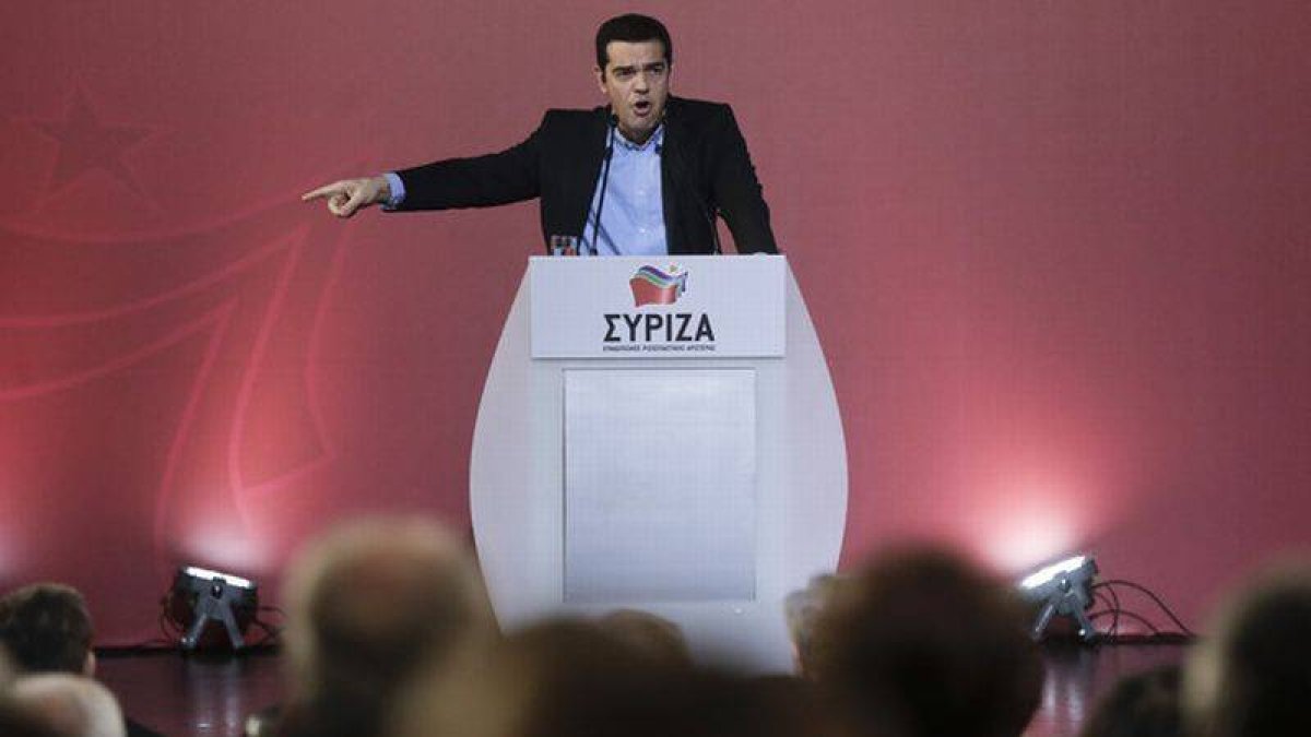 Alexis Tsipras, durante el discurso ante la plana mayor de Syriza.