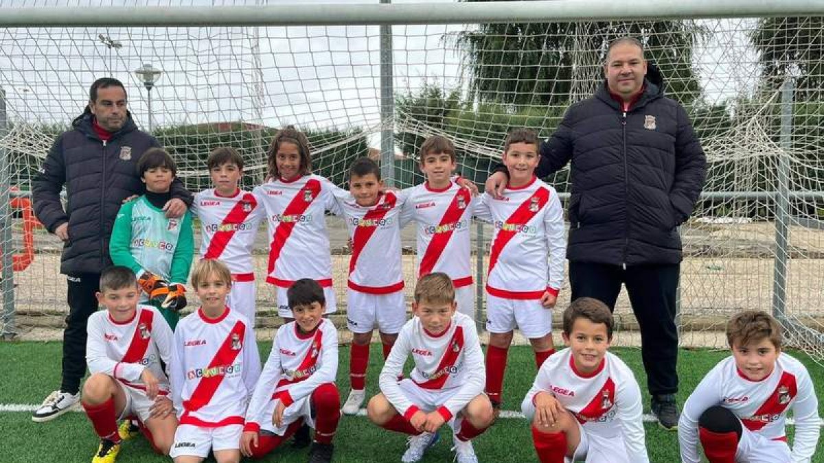 Equipo del San Lorenzo A que milita en la 1ª Provincial Benjamín. DL