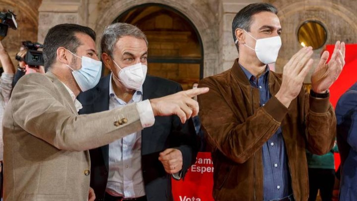 Tudanca, Zapatero y Sánchez. SANTI OTERO