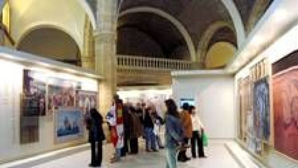 La Casa de Cultura de Villalar acoge una exposición sobre la historia de Castilla y León