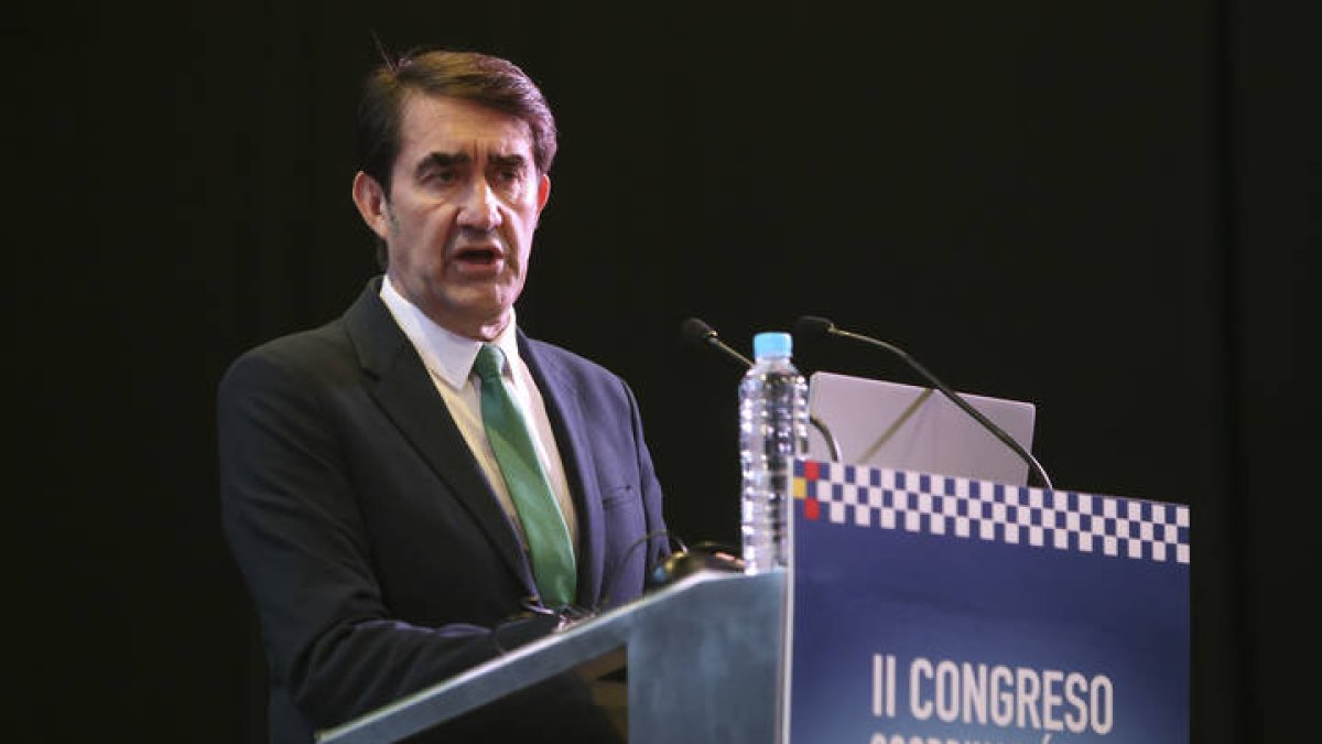 El consejero de Medio Ambiente, Vivienda y Ordenación del Territorio, Juan Carlos Suárez-Quiñones. MARIAM A. MONTESINOS