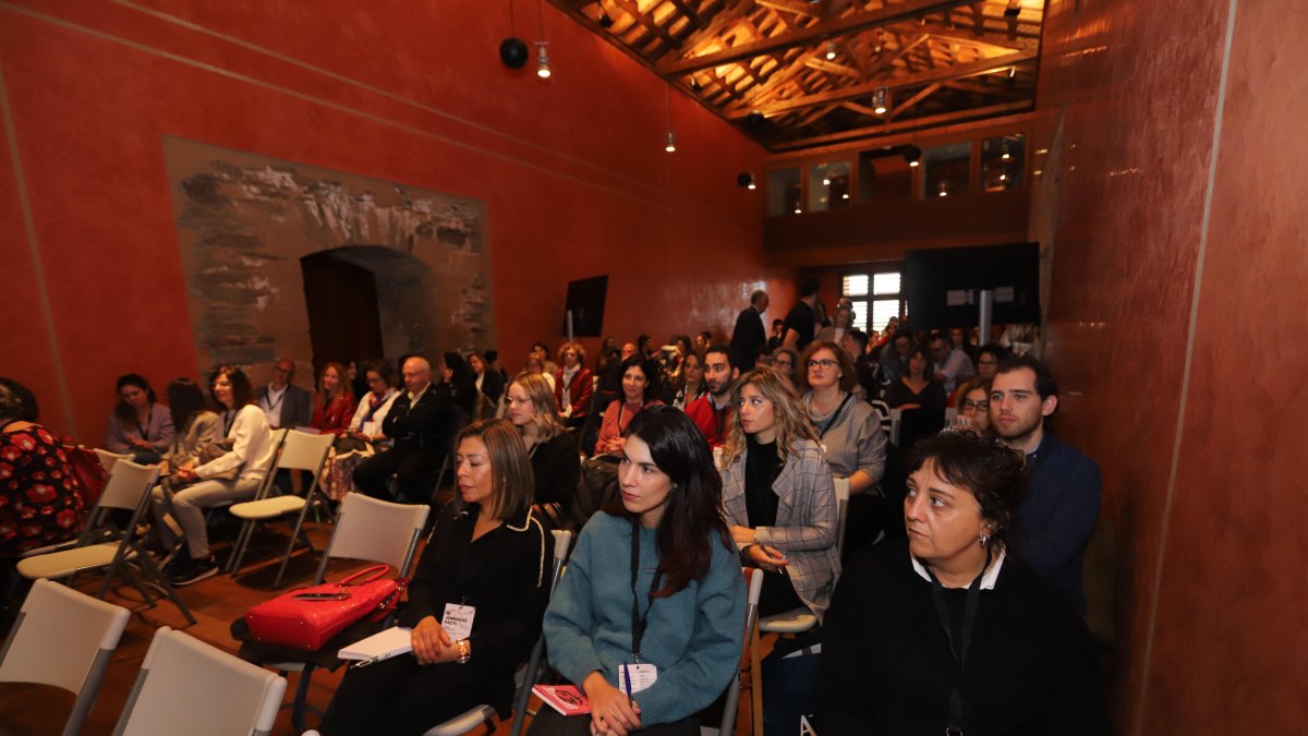 Ponferrada reúne a hoy a profesionales de Cuidados Paliativos de toda Castilla y León en una jornada monográfica. ANA F. BARREDO