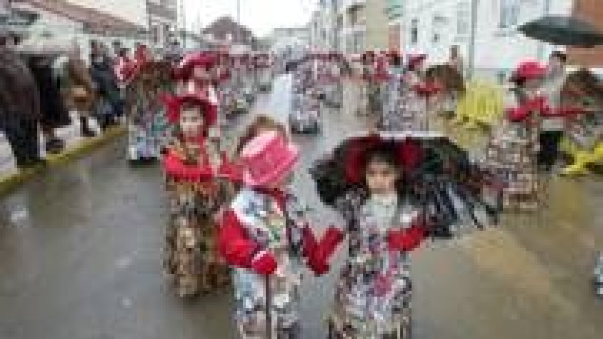 El carnaval volverá a llenar las calles del municipio de música, luz y color