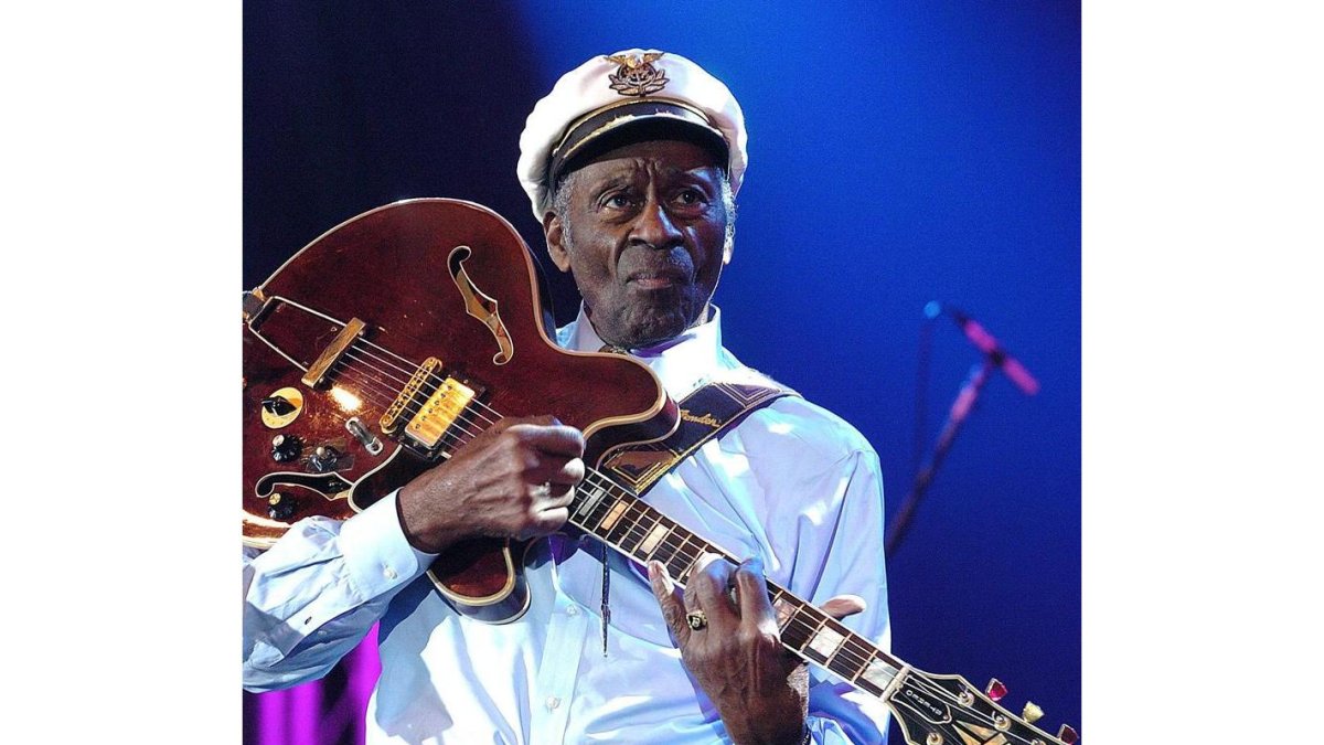 Chuck Berry durante un concierto en Barakaldo.