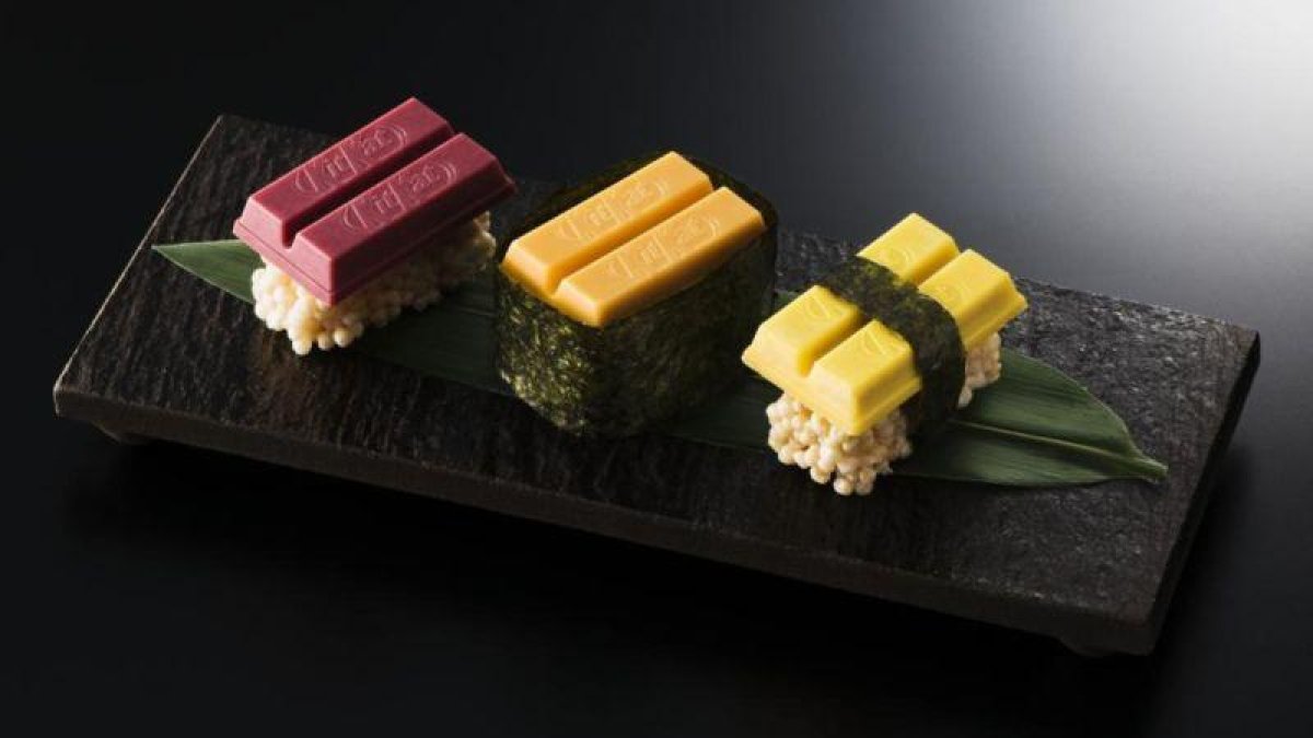 Las tres variedades de Kit Kat sushi.