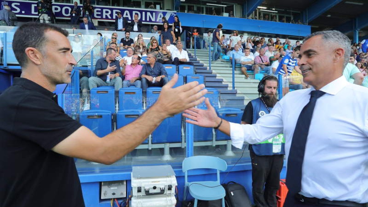 Juan Carlos Carcedo ya se vio las caras con la Deportiva al comienzo de esta temporada como entrenador del Real Zaragoza. ANA F. BARREDO