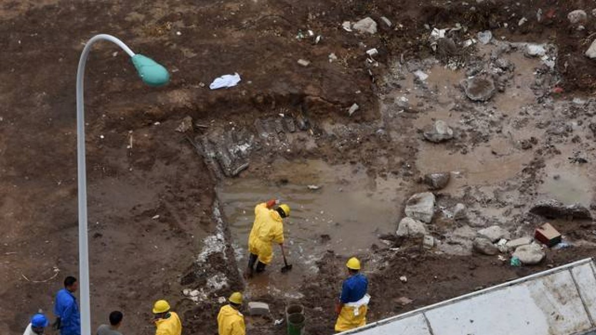 Las autoridades chinas advirtieron de que los niveles de cianuro de sodio registrados en las aguas alrededor del puerto de Tianjin, donde tuvieron lugar dos explosiones el pasado 12 de agosto, son hasta 277 veces superiores a lo aceptable.  Mientras así l