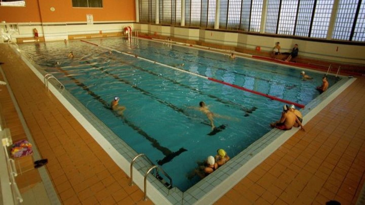 La piscina afectada corresponde al vaso histórico del Hispánico. DL