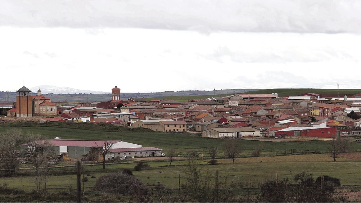 Imagen del municipio de Campazas, ubicado en el sur d la provincia, único que no tiene ningún déficit de pavimentación. JESÚS F. SALVADORES