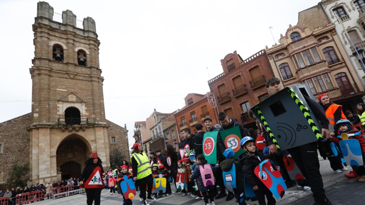 Carnaval Escolar de La Bañeza