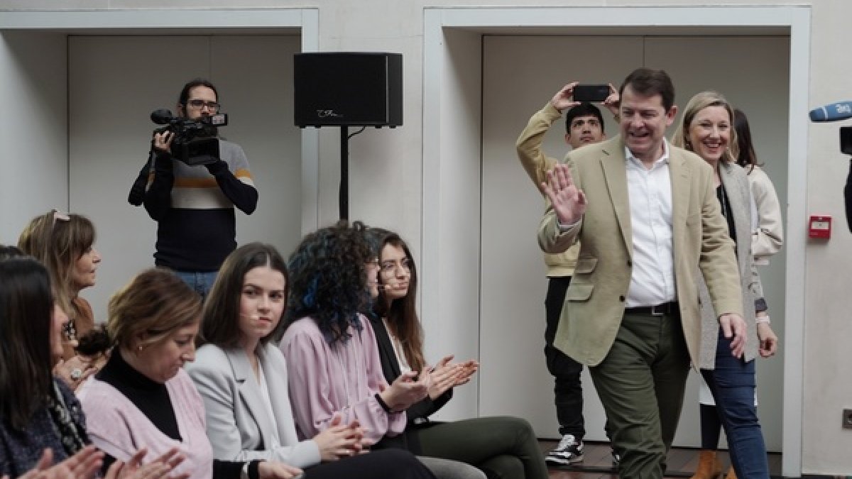 El presidente de la Junta de Castilla y León, Alfonso Fernández Mañueco, participa en el acto institucional con motivo del Día Internacional de la Mujer.