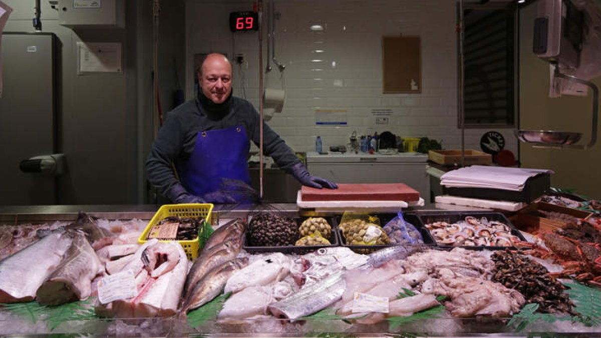 Pescadería Milagros en el Mercado del Conde Luna