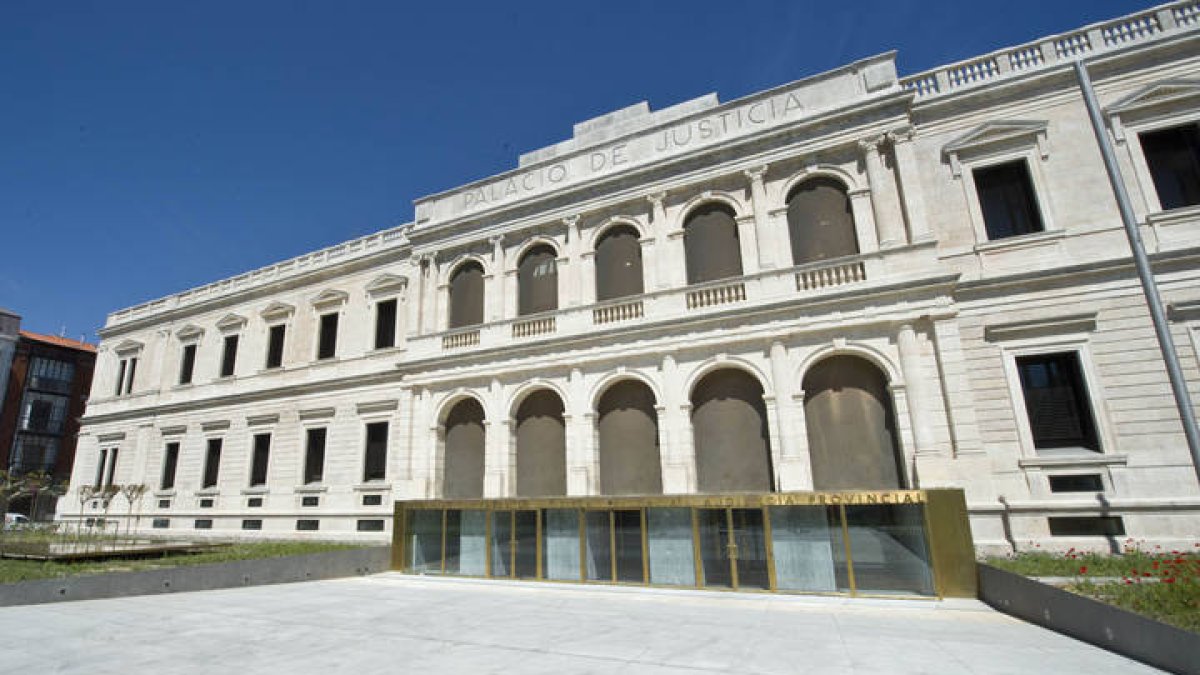 El Palacio de la Justicia, sede del Tribunal Superior de Justicia de Castilla y León.