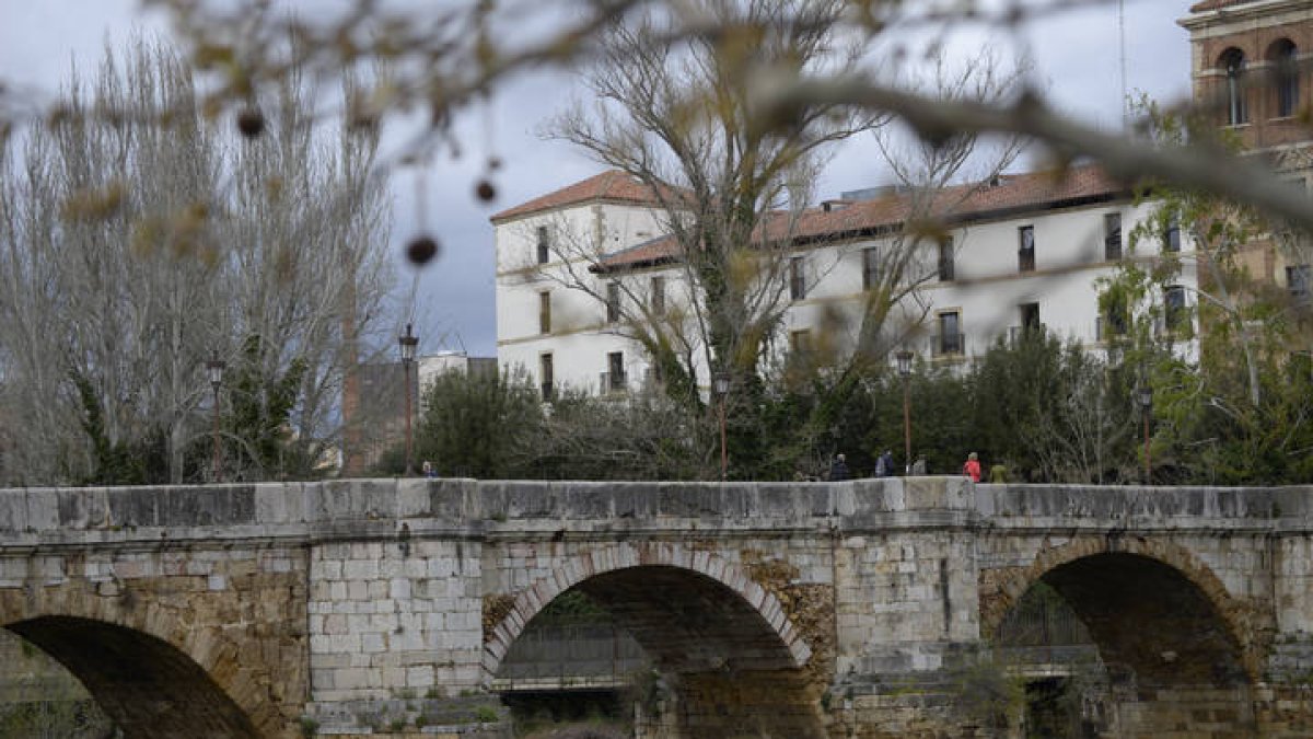 Vista del puente de San Marcos.