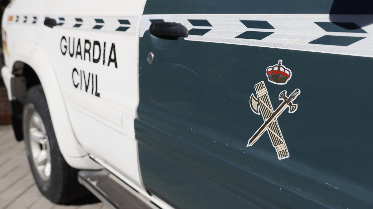 Imagen de archivo de un coche de la Guardia Civil. EFE/Mariscal