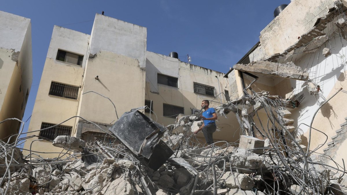 Edificio destruido en la operación militar israelí en de Yenín. EFE/EPA/ALAA BADARNEH