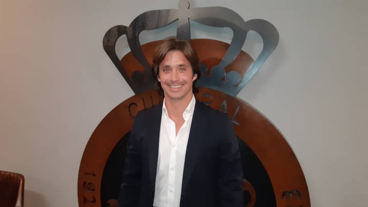 El director deportivo de la Cultural, José Manzanera, ya confecciona la plantilla de la temporada 2024-2025.