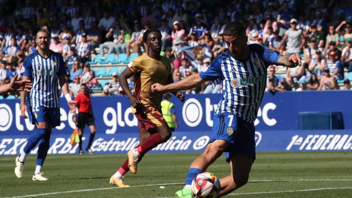 La Deportiva no pudo lograr un resultado positivo en El Toralín y tendrá que remontar en Córdoba.