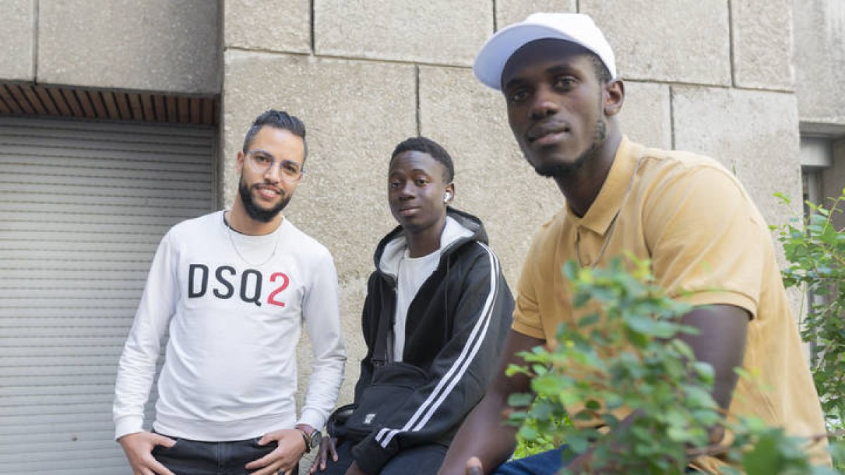 Mounir Elayyani, de Marruecos, Alasane Fainke, de Mali y Khadim Lo, de Senegal.