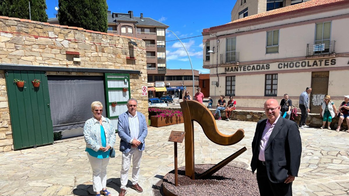 Inauguración de la fuente en Astorga.
