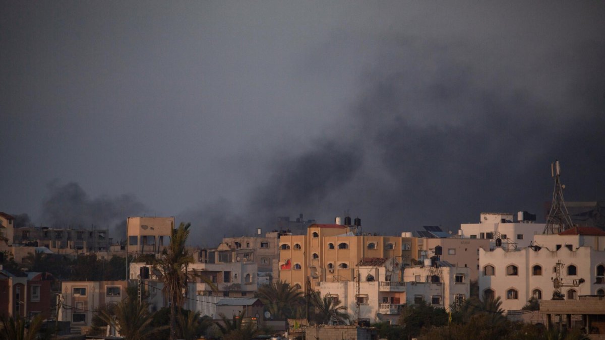 Ataques del Ejército israelí en Rafah el 23 de junio de 2024. EFE/EPA/HAITHAM IMAD