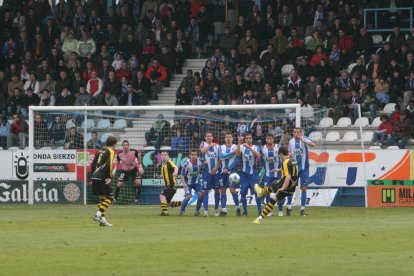 Hoy se cumplen 15 años del último precendente del duelo de esta noche, que acabó 0-0.