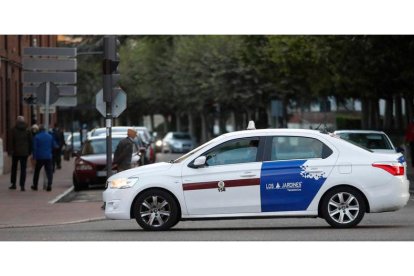 Cuánto cuesta un Taxi León: Paradas en León