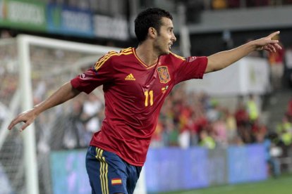 Pedro Rodríguez celebra el segundo gol ante Arabia Saudí en el partido amistoso disputado en el estadio Pasarón.