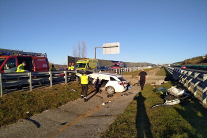 Imagen del accidente. BOMBEROS PONFERRADA