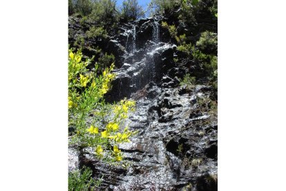 Ruta de las Fuentes en Noceda del Bierzo. B. FERNÁNDEZ