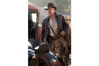 El actor Harrison Ford, caracterizado en su papel de Indiana Jones