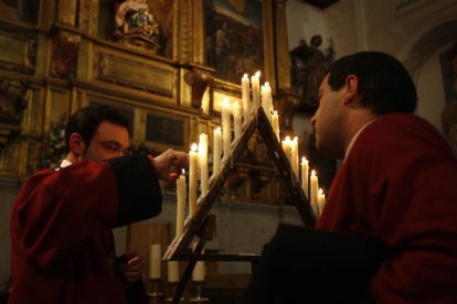 Oficio de Tinieblas en la iglesia de Santa Marina