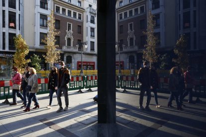 La ciudad de León sigue bajo restricciones para doblegar la incidencia de la pandemia de la Covid 19. F. Otero Perandones.