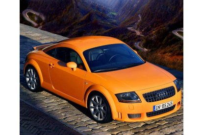 Todo un referente estilístico: el color ‘Naranja Papaya’ que lucía el Audi TT de primera generación. ad