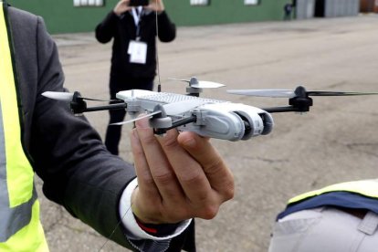 Demostración del uso de drones en León.