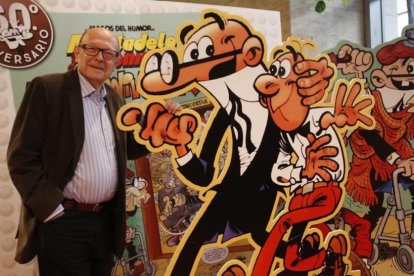 Francisco Ibáñez, este miércoles en Barcelona, celebrando los 60 años de Mortadelo y Filemón.