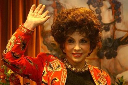 Gina Lollobrigida, en Sevilla en el 2006.