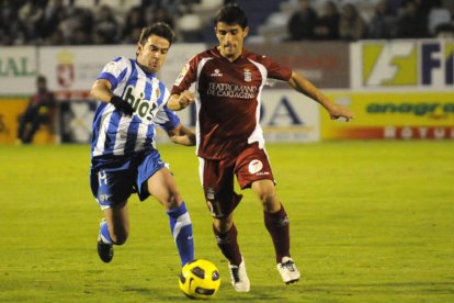 El Efesé ganó 1-2 en su única visita a El Toralín. L. DE LA MATA