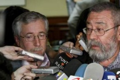 Los líderes de CC.OO., Ignacio Fernández Toxo, y de UGT, Cándido Méndez.