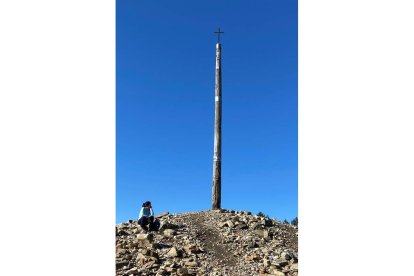 Cruz de Ferro, en el alto de Foncebadón. RAMIRO