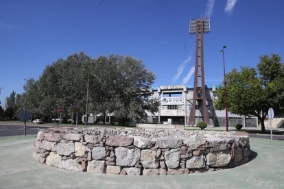 En la rotonda Antonio Amilivia irá una escultura con los tres escudos históricos de la Cultural. RAMIRO