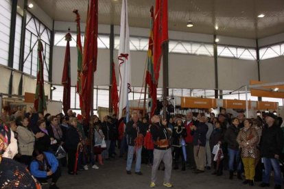 El desfile de pendones será una de las atracciones de la feria del domingo. CAMPOS